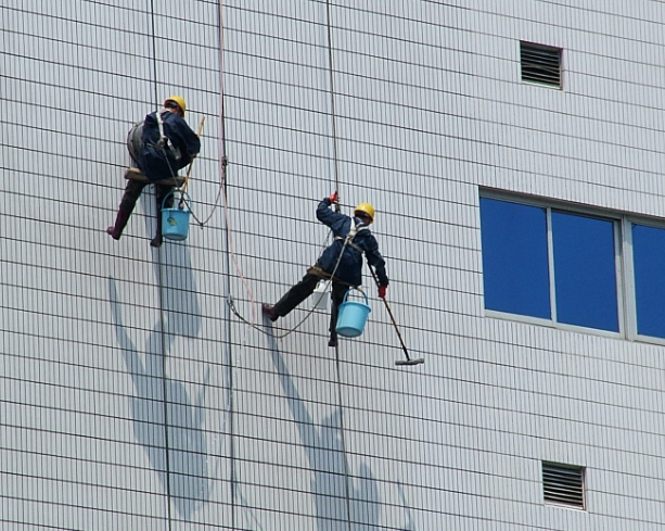 沙坪壩外墻清洗公司